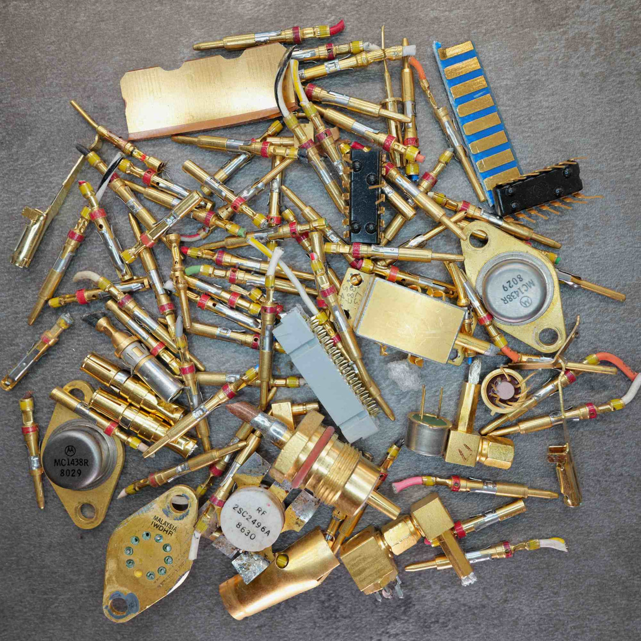 Gold-Bearing E-Scrap Lot Assortment ~130 Grams for Gold Recovery Used