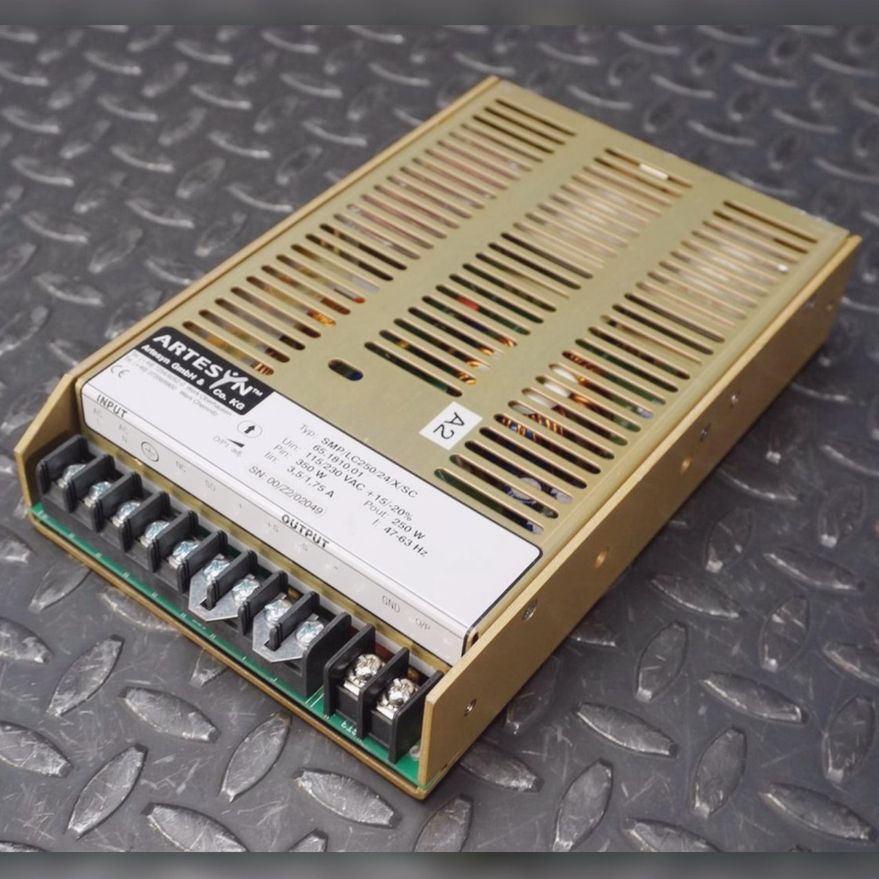 Artesyn SMP/LC250/24/X/SC Enclosed Power Supply 115/230VAC 24VDC 250W