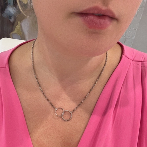 Interlocking Circle Necklace