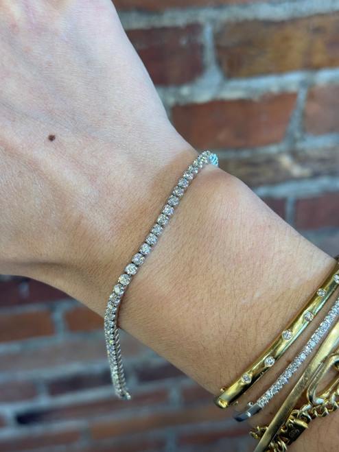 diamond tennis bracelet, diamond bracelet, tennis bracelet
