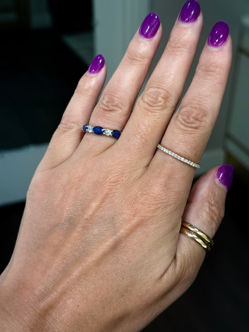 Alternating Oval Sapphire and Diamond Band