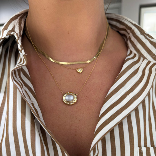 Mother-of-Pearl and Diamond Pouf Necklace