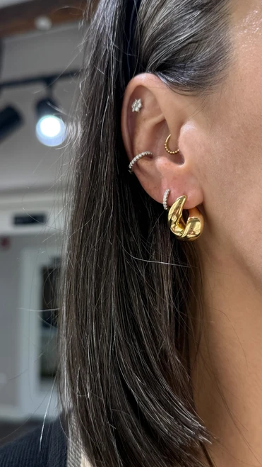gold hoops, gold earrings, yellow gold earrings, yellow gold hoops, unique gold earrings, unique gold hoops