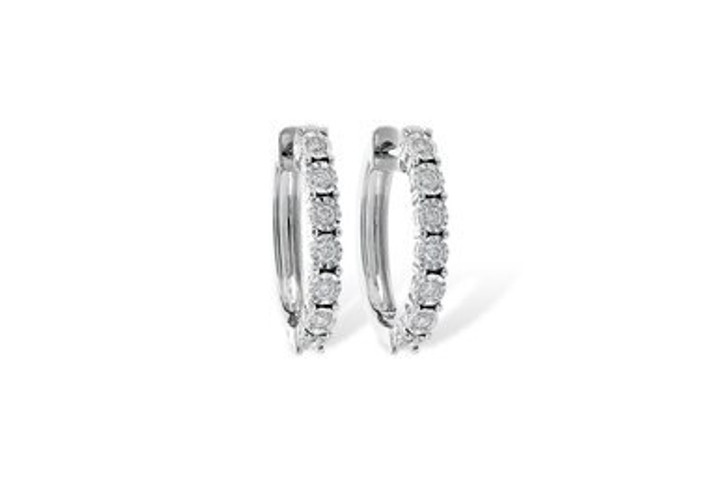 1/4cttw Illusion Set Diamond Hoops