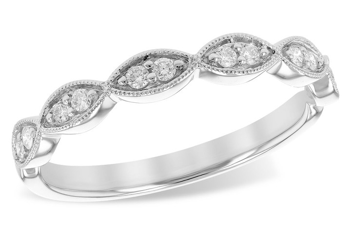 Marquise Pattern Diamond Ring