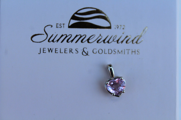 sapphire pendant, pink sapphire pendant, sapphire necklace, pink sapphire necklace, pink sapphire jewelry, unique sapphire jewelry