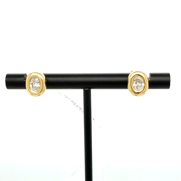 oval diamond studs, oval diamond earrings, diamond studs, unique diamond studs, unique diamond earrings