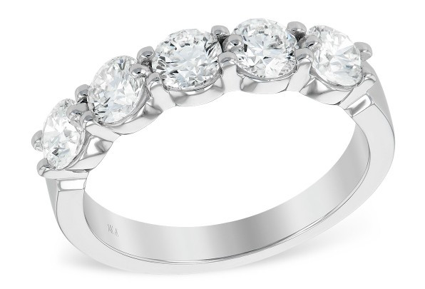 1.50cttw 5-Stone Diamond Ring