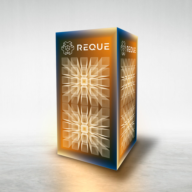 Illuminated 3 x 3 x 6 trade show tower display