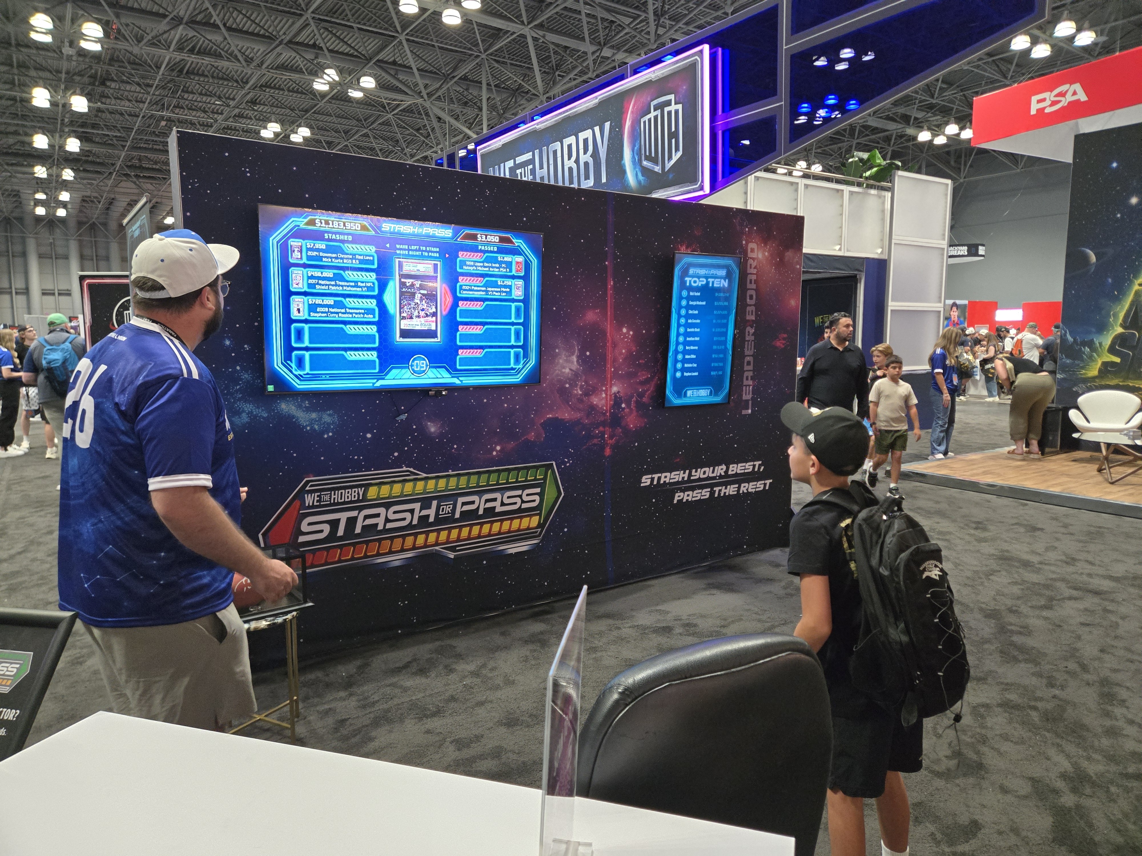 Displayit crew building the WeTheHobby double-decker booth at Fanatics Fest