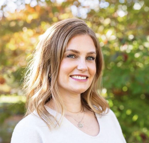 Jen Smithson, VP of Marketing & Websites at Displayit