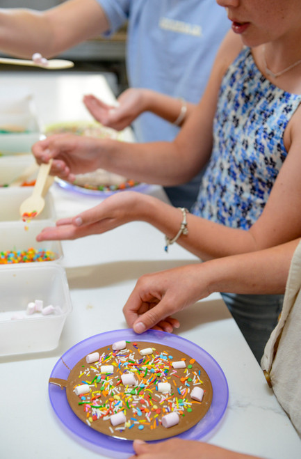 DIY Giant Chocolate Freckle Class
The Treat Factory