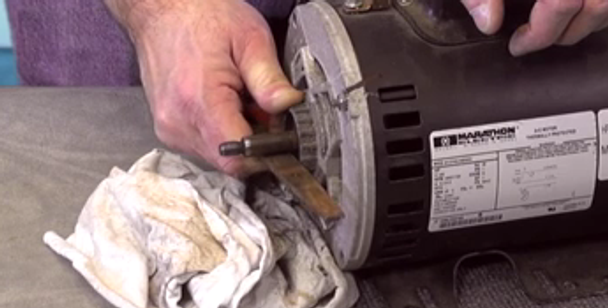 How To Video Cleaning a Rusty Shaft on a Hot Tub Pump Aqua-Flo Spa Guy