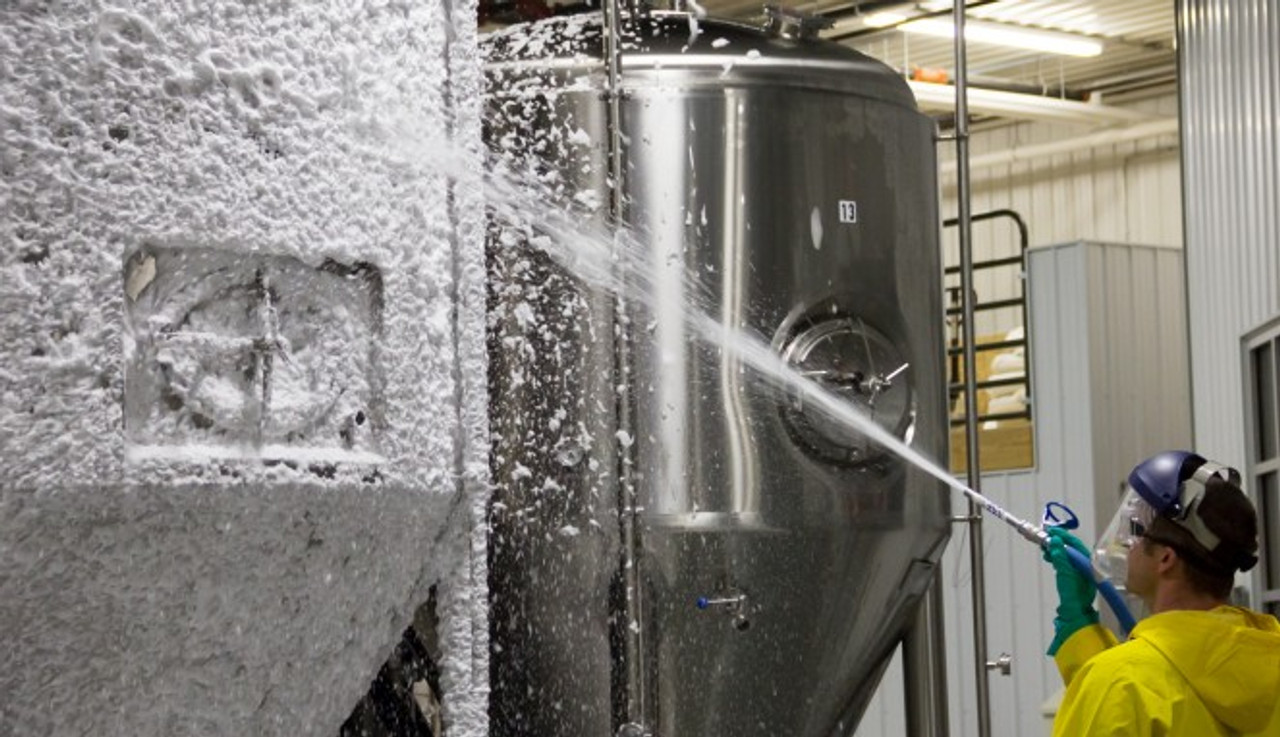 FOAMiT - WALL MOUNTED FOAM UNIT-CONCENTRATE-SANTO-2 PRODUCT INJECTOR w/ 75 Ft. Blue Hose