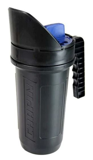 CHAPIN 64-ounce SaltPro Handheld Turf & Salt Shaker (4 Pack)