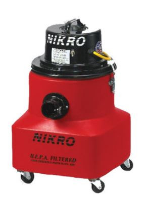 NIKRO - 10 Gallon Professional Wet/Dry Vacuum w/ 6 Piece Tool kit (WP10088)