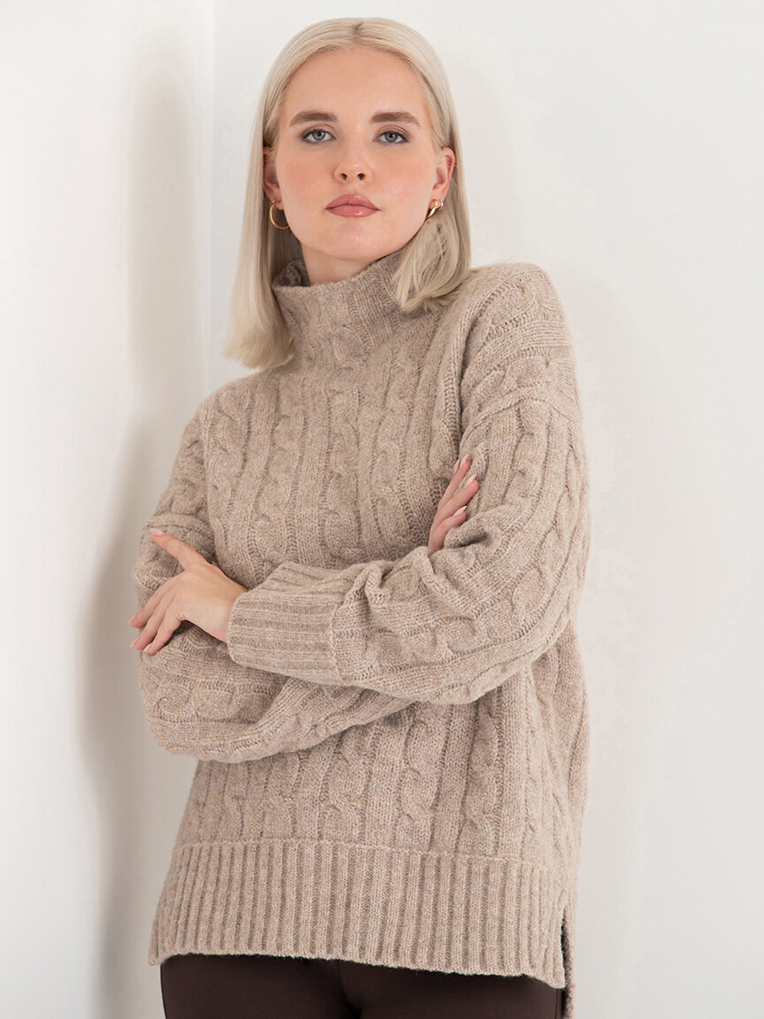 Sweaters & Cardigans