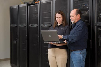 APC WUPGONSITEFW-SY-00 NBD On-Site Service Upgrade WUPGONSITEFW-SY-00
