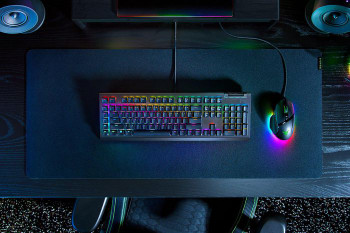 Razer RZ03-04700400-R3G1 Blackwidow V4 X Keyboard Usb RZ03-04700400-R3G1