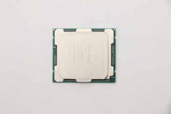 Lenovo 01AG207 Xeon W-2104 3 2G 4C 120W 01AG207