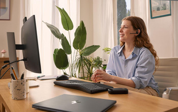 Poly AW6U3AA#AC3 Voyager Office Base-M for AW6U3AA#AC3
