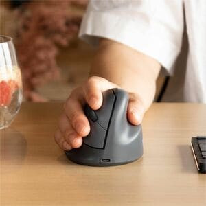 R-Go Tools Vertical Mouse R-Go He Basic Ergonomic Mouse Medium Hand Size ��� 185 RGOHEBAMRWL