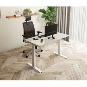Urban Factory EED25UF. Type: Straight Table Top Shape: Rectangular Shape Frame M EED25UF