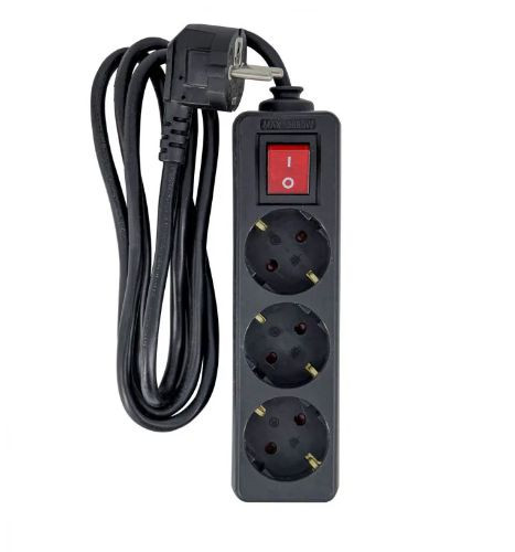 MicroConnect MC-GRU0033BS 3-way Scho Power Strip MC-GRU0033BS