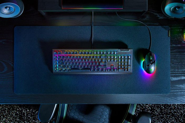 Razer RZ03-04700400-R3G1 Blackwidow V4 X Keyboard Usb RZ03-04700400-R3G1