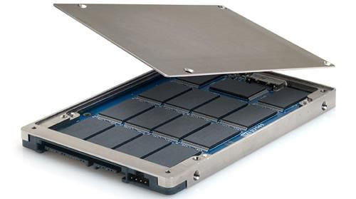 Seagate ST400FM0012-RFB "400GB SSD 2.5 SATA 6G ST400FM0012-RFB