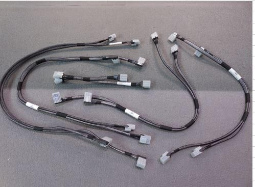Hewlett Packard Enterprise 879460-001-RFB SAS expander Cable kit - 879460-001-RFB