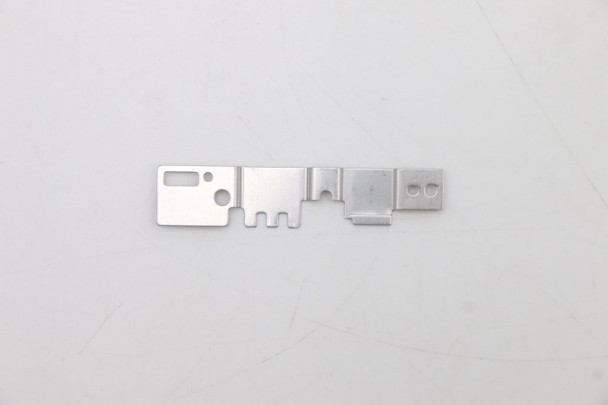 Lenovo 5B40S22026 IO Bracket R W 82E3 5B40S22026