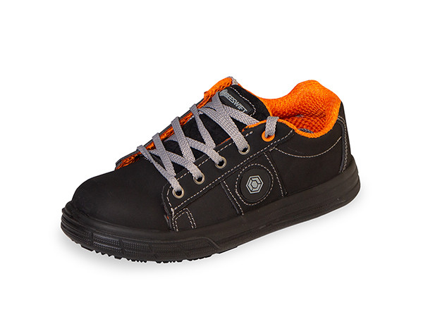 Beeswift Sneaker Trainer Black Size 6.5 CF1806.5