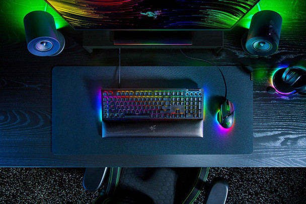 Razer RZ03-04692100-R3G1 Blackwidow V4 Keyboard Gaming RZ03-04692100-R3G1