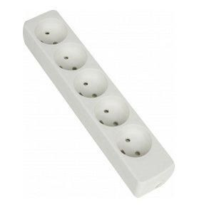 MicroConnect GRU005WDK 5-way Danish Power without GRU005WDK