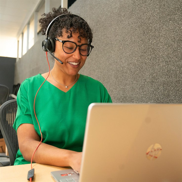 POLY Blackwire 8225 Stereo Microsoft Teams Certified USB-C Headset +USB-C/A Adap 8X225AA