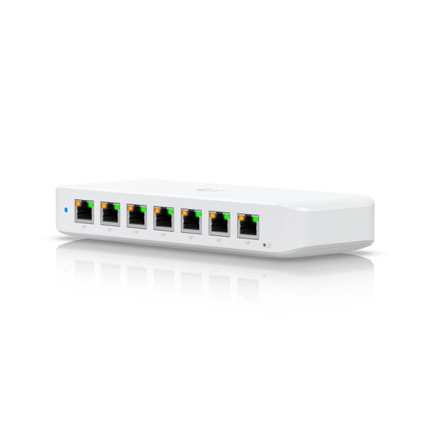 Ubiquiti USW-ULTRA-60W- A compact. 8-port. Layer 2 USW-ULTRA-60W-UK
