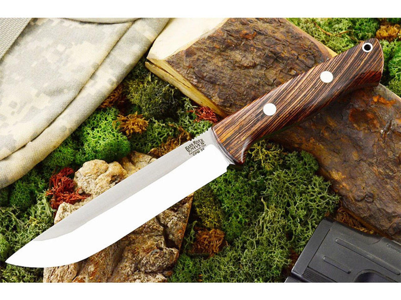 Bark River Knives: Bravo-1.5 Rampless Field (With Thumb Grooves) CPM 3V  Steel Fixed Blade Knife