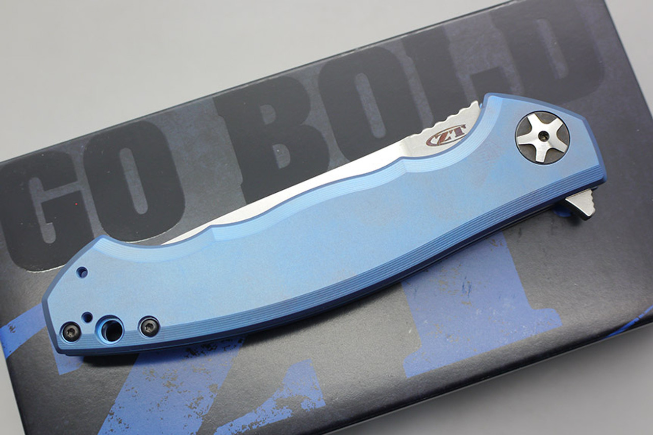 Zero Tolerance: Dmitry Sinkevich 0452 Folder - Blue Titanium