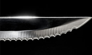 The Difference Between Plain, Serrated, and Combo Knives