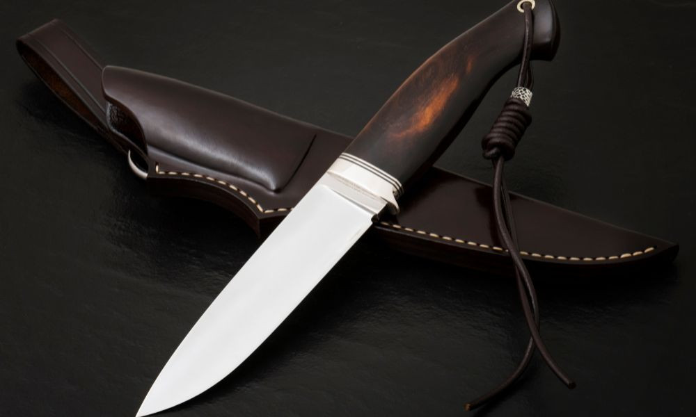Scabbard vs. Sheath: The Differences You Should Know - The Knife Connection