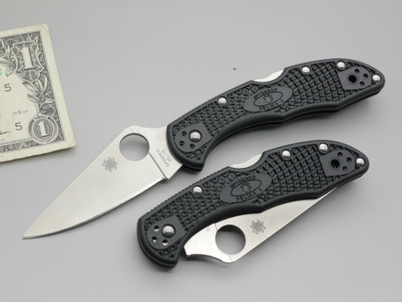 Spyderco Knives: Delica 4 (Full Flat Grind) Folding Pocket Knife w/ Black Textured Fiberglass Reinforced Nylon Handle