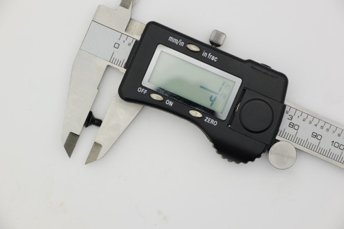 6-32 Flat Head Machine Screw - 1/4" Long