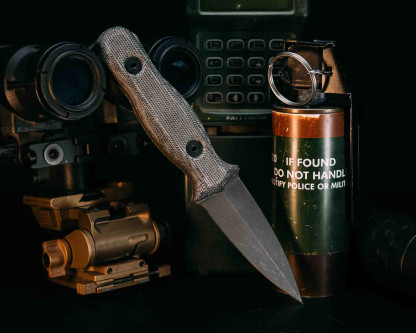 Half Face Blades - Pulse Checker - Black Canvas Micarta, Allen Bolts, Smooth Grip Half Face Blades - Pulse Checker - Black Canvas Micarta, Allen Bolts, Smooth Grip