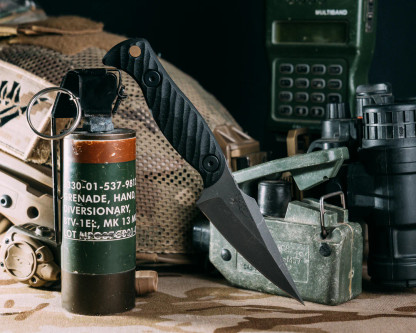 Half Face Blades - Gulo Gulo - Black G10, Allen Bolts, Iron Grip