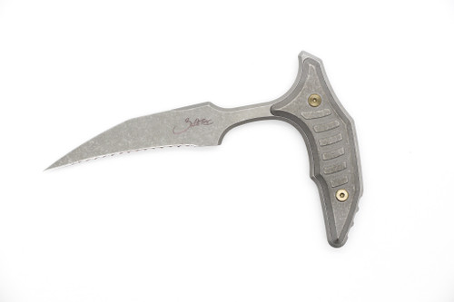 Microtech - BEE Marifione Select Push Dagger - 2.5" Serrated Stonewash 440C Steel fixed Blade W/ Apocalyptic Finish Handle W/ Bronze Titanium Hardware 