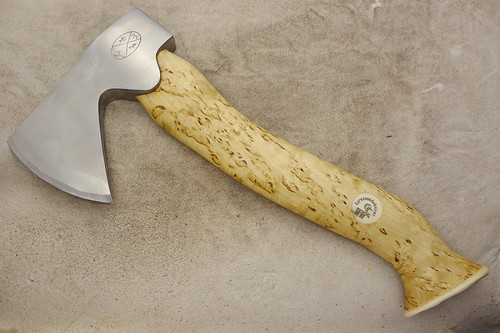Karesuando Kniven 4013 Stoera Aksu Hunters Axe - Natural Curly Birch - Stainless Steel - 2