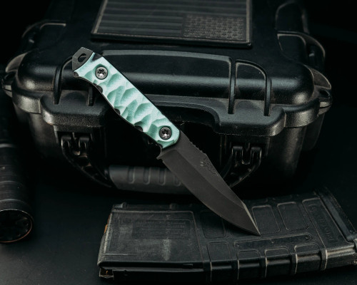 Half Face Blades - Field Knife Jr - Tiffany Blue/Black G10, Ti Torx Bolts, Chaos Grip