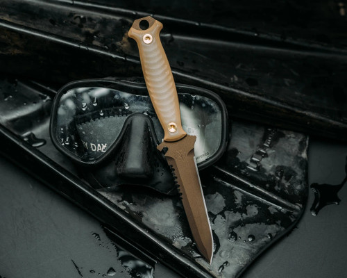 Half Face Blades - Dive Knife - Ghost/Coyote G10, Midnight Bronze Cerakote, Brass Bolts, Iron Grip