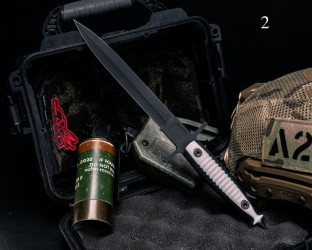 Half Face Blades - V-42 Dagger - White Over Black G10, Armor Black Cerakote, Allen Bolts, Textured Grip